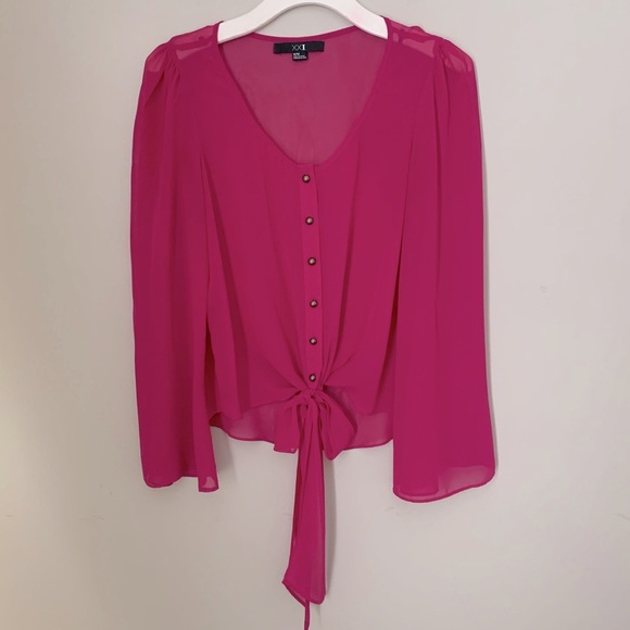 Forever 21 size M fuchsia blouse - Picture 2 of 15
